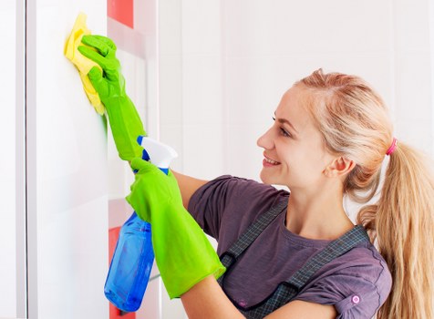 Professional rug cleaning for Canary Wharf homes and apartments
