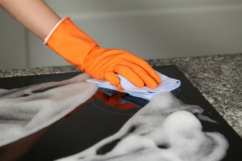Kitchen and bathroom deep cleaning in a Canary Wharf property